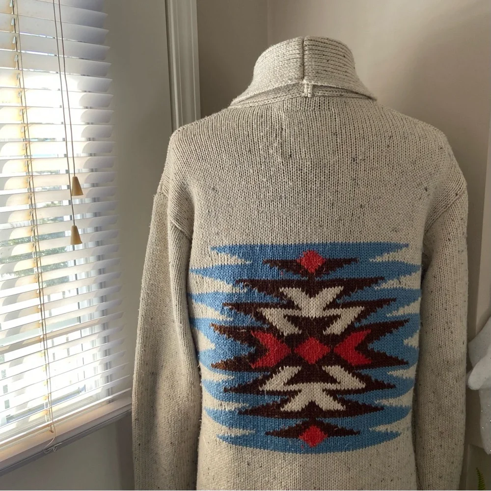 Obey Propaganda women cream wool blend long sleeves  cardigan. Size S. Used. - Picture 5 of 9